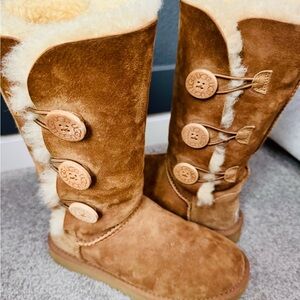 UGG Women's Brown Sheepskin Boots